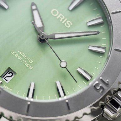 Oris Aquis 36.5mm 01 733 7770 4157 - 07 8 18 05P - Starbuy Australia
