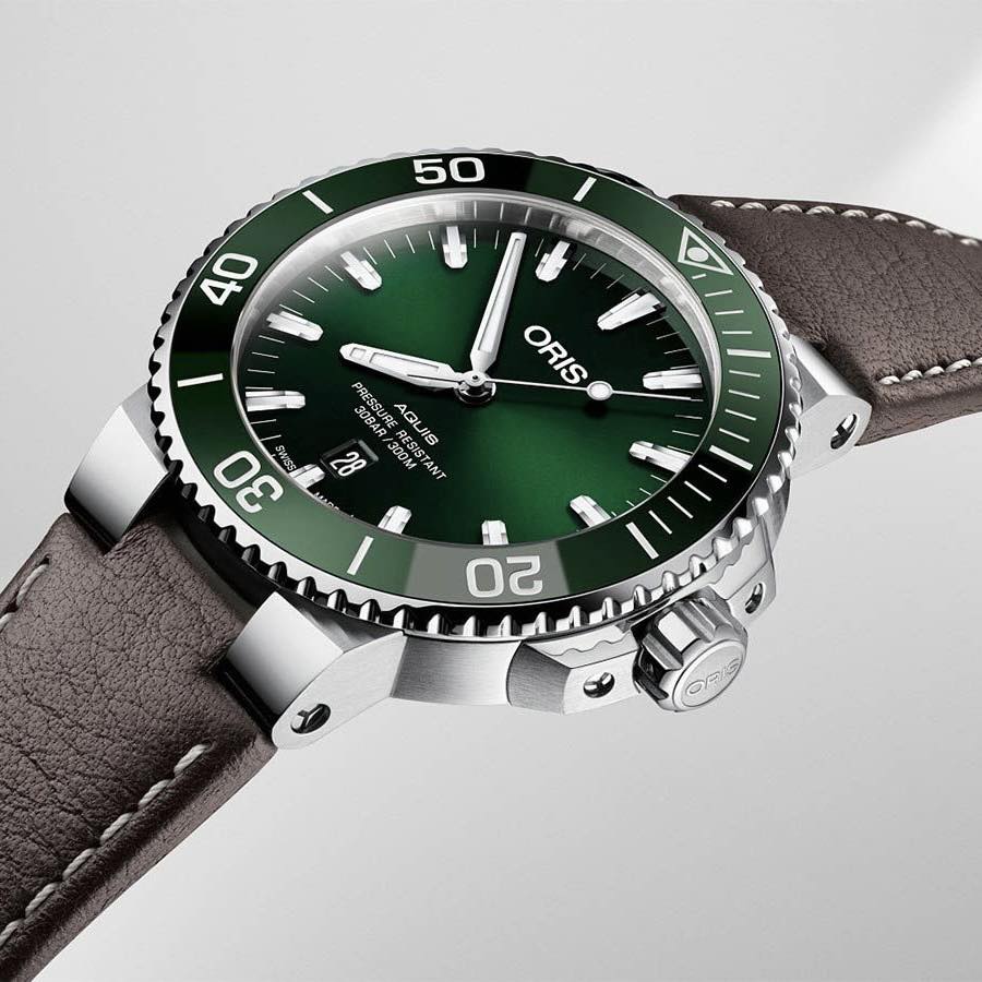 Oris Aquis 39.5mm 01 733 7732 4157 - 07 5 21 10FC - Starbuy Australia