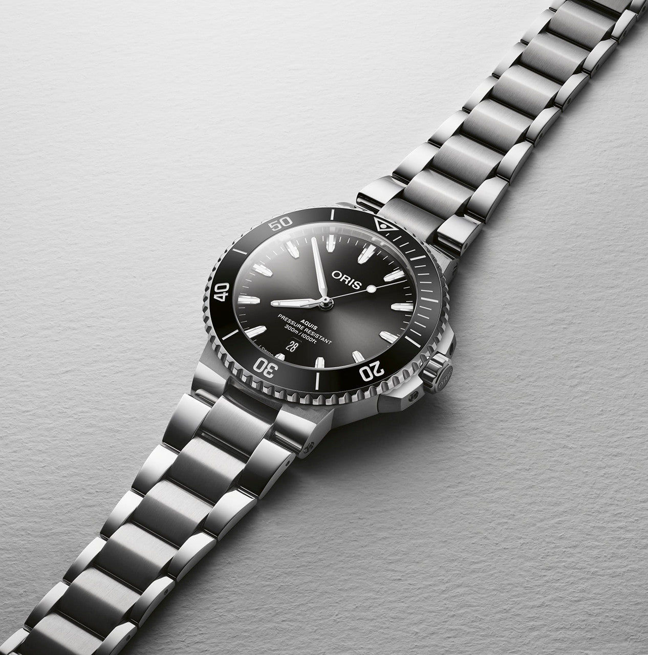 Oris Aquis 41.5mm 01 733 7787 4154 - 07 8 22 04PEB - Starbuy Australia