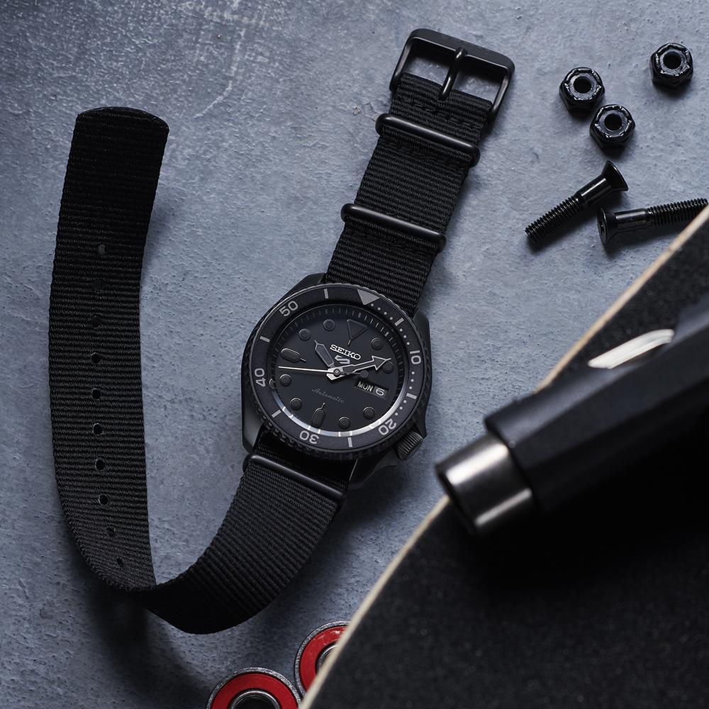 Seiko 5 Sports 42.5mm SRPD79K - Starbuy Australia