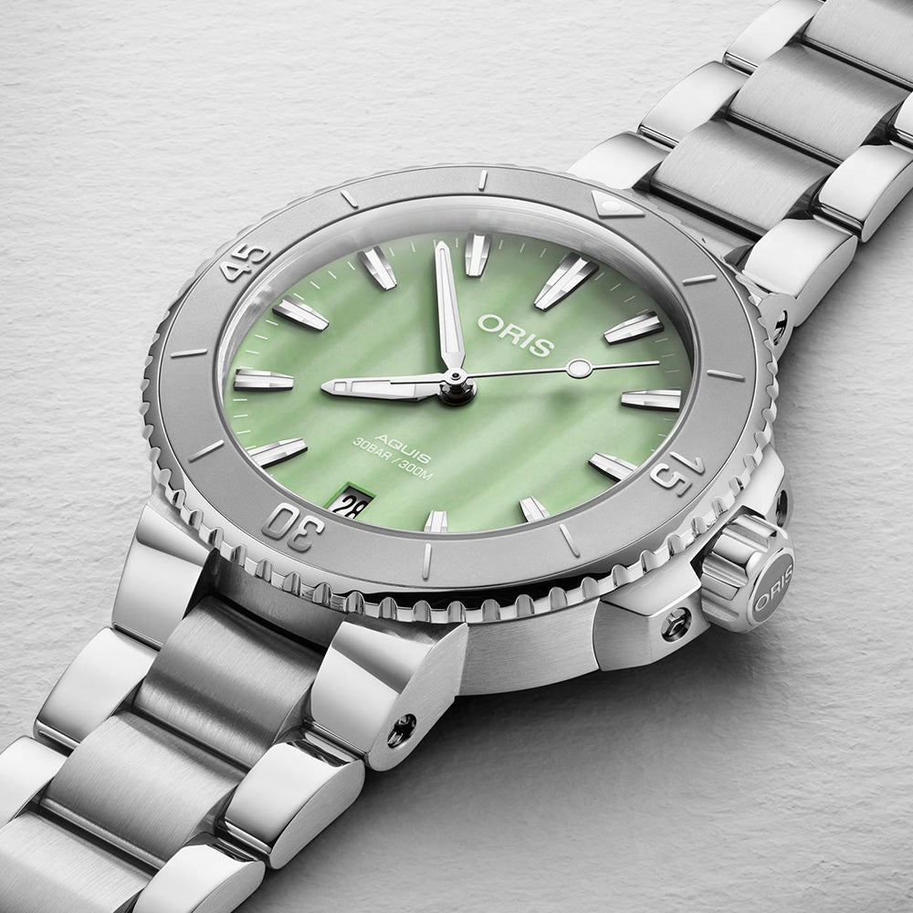 Oris Aquis 36.5mm 01 733 7770 4157 - 07 8 18 05P - Starbuy Australia