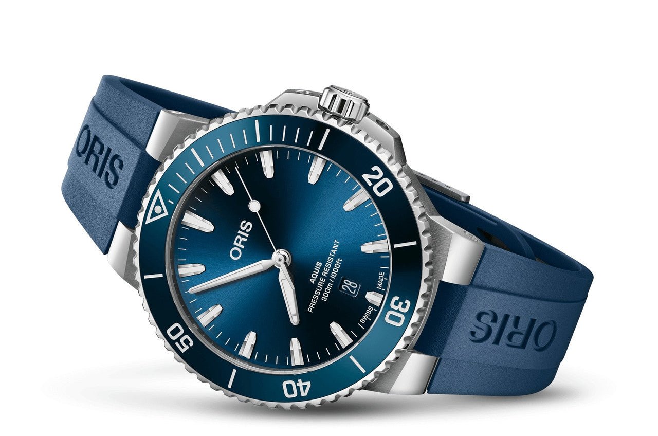 Oris Aquis 43.5mm 01 733 7789 4135 - 07 4 23 35FC - Starbuy Australia