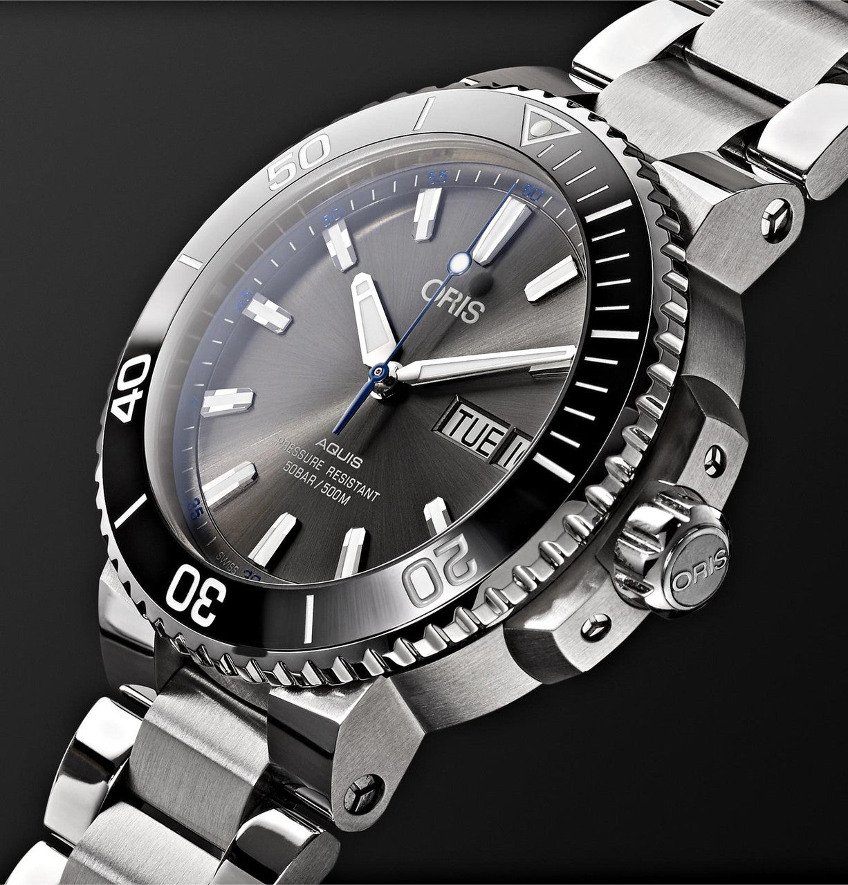 Oris Aquis Hammerhead Mens Watch 01 752 7733 4183-Set MB