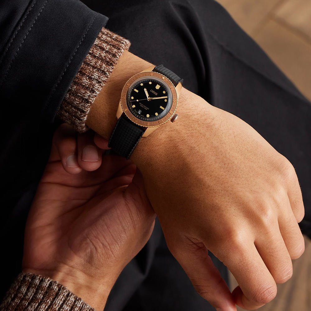 Oris Divers 65 38mm 01 733 7771 3154 - 07 4 19 18BR - Starbuy Australia