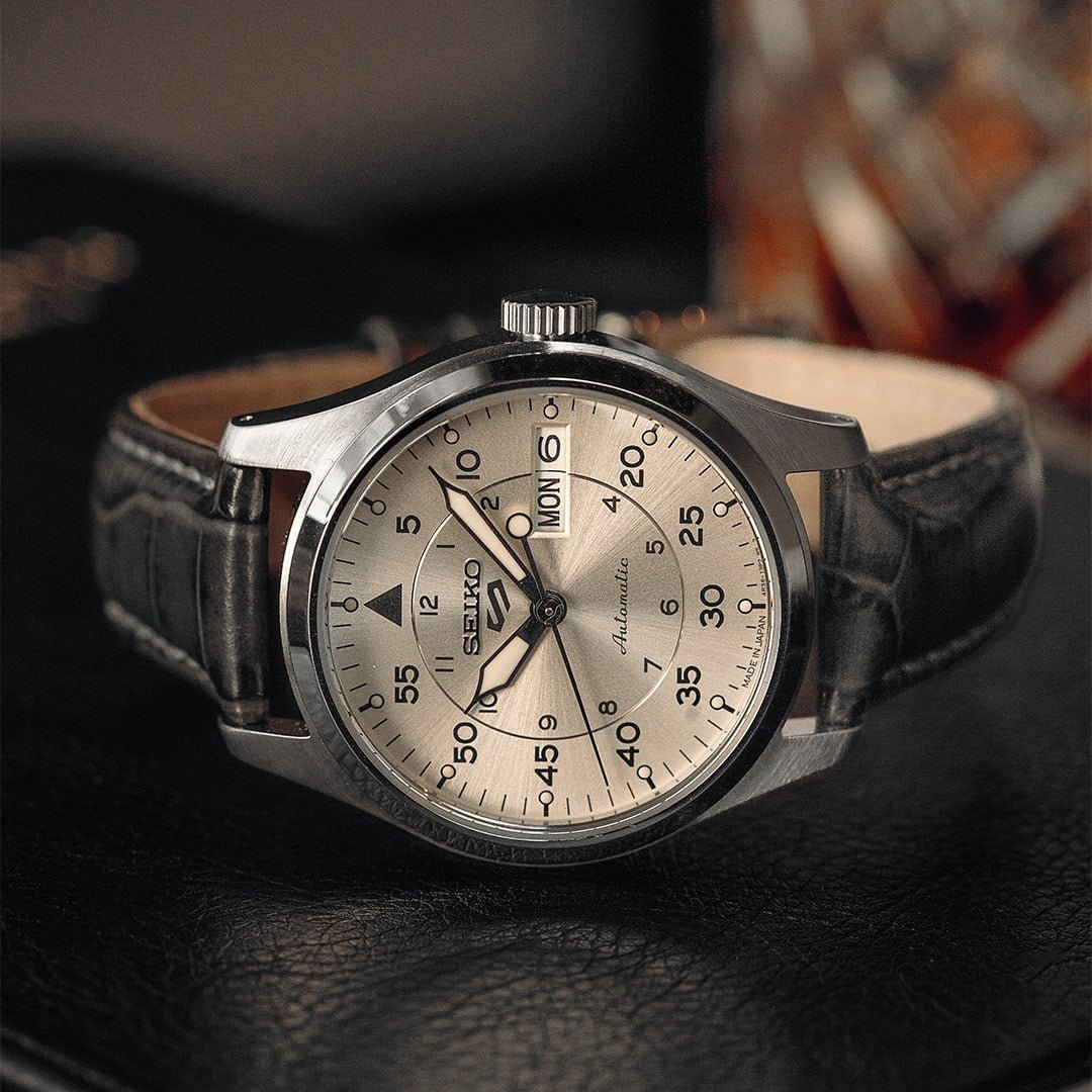 Seiko 5 Sports 36.4mm SRPJ87K - Starbuy Australia