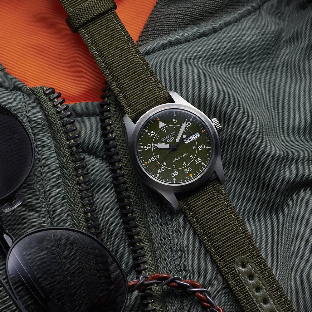 Seiko 5 Sports 39.5mm SRPH29K - Starbuy Australia